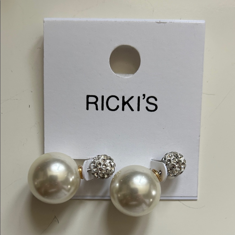 Faux pearl and rhinestone Stud Earrings - Picture 4 of 5
